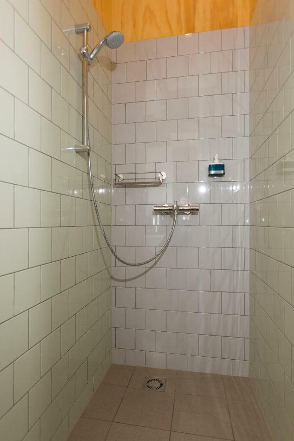 Veenkadebnb Appartement La Haye